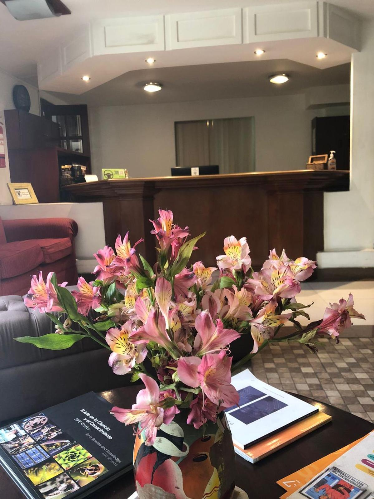 Filatelia Suites & Travel Quito Ngoại thất bức ảnh
