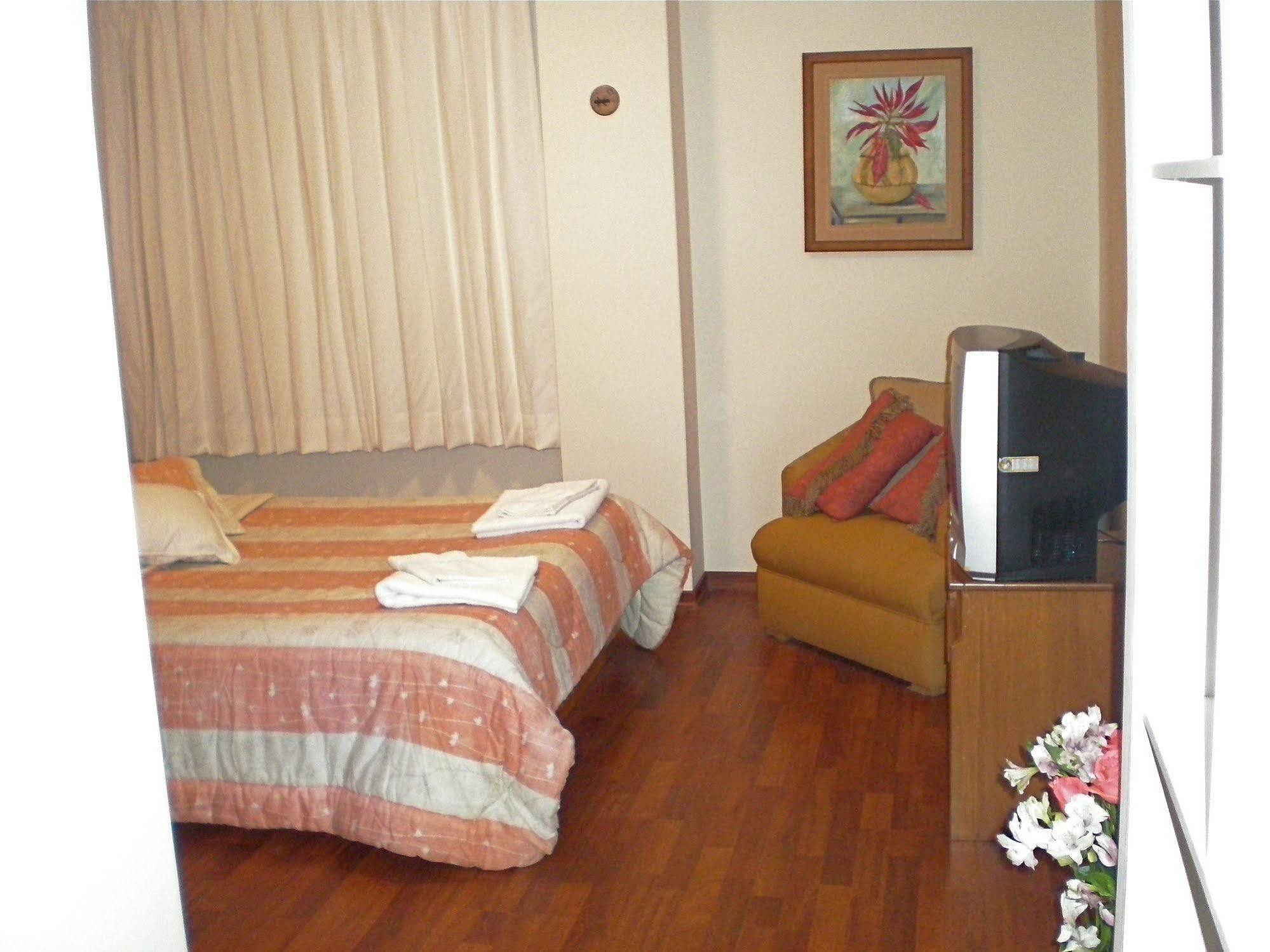 Filatelia Suites & Travel Quito Ngoại thất bức ảnh